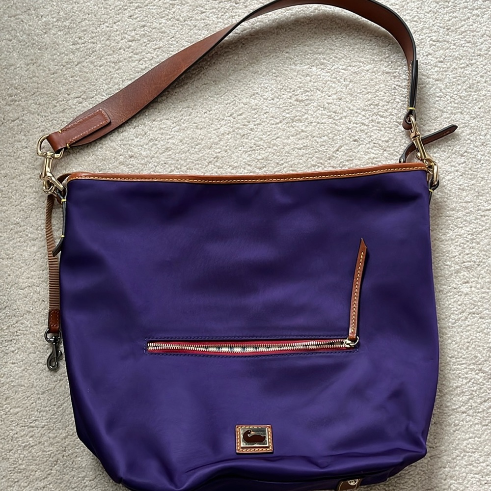 Dooney & Bourke purse
